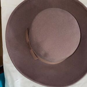 Stylish Brown Wide-Brim Hat